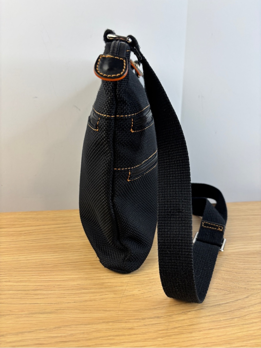 Colombian Bags Brand Crafted Since 1977 Black Crossbody - Picture 5 of 13